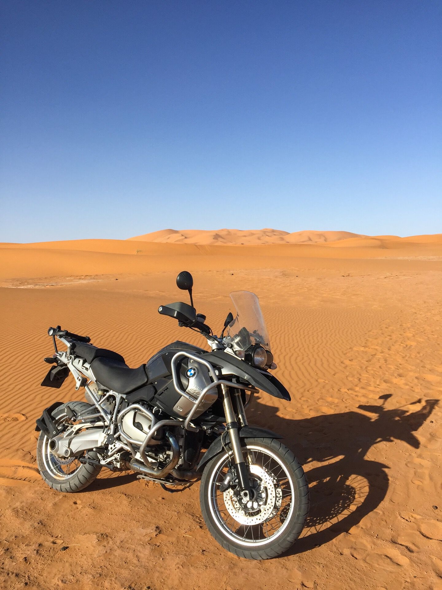 BMW R1200GS deserto Sahara Marocco