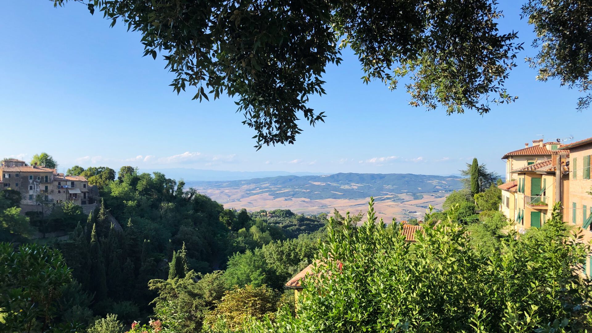 Toscana panorama Volterra