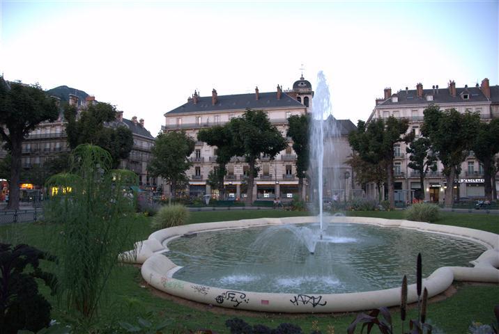 Grenoble è una cittadina molto attiva, giovane e attraente